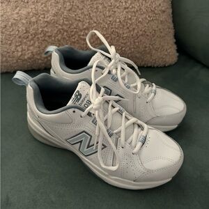 New Balance 608